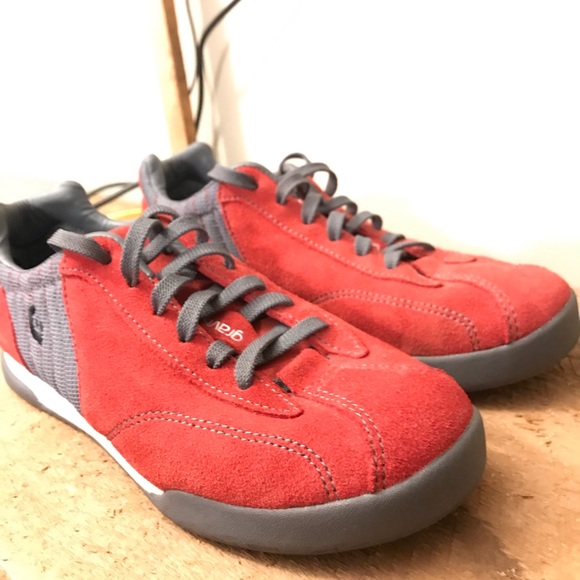 Gravis red suede sneakers - Picture 8 of 9
